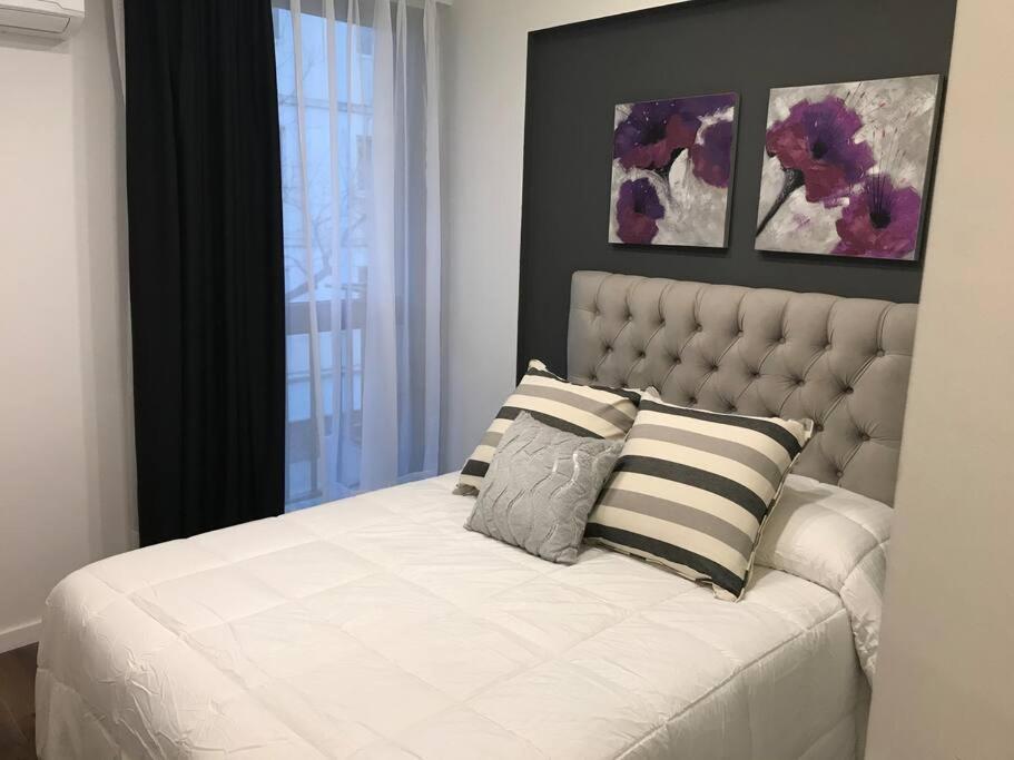 Suite In San Telmo Dormitorio En Suite Con Dos Banos Y Balcon A La Calle Ciudad Autónoma de Ciudad Autónoma de Buenos Aires Exterior foto