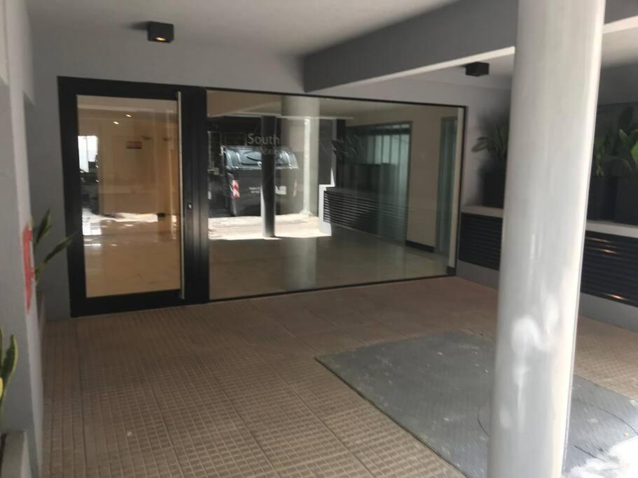 Suite In San Telmo Dormitorio En Suite Con Dos Banos Y Balcon A La Calle Ciudad Autónoma de Ciudad Autónoma de Buenos Aires Exterior foto
